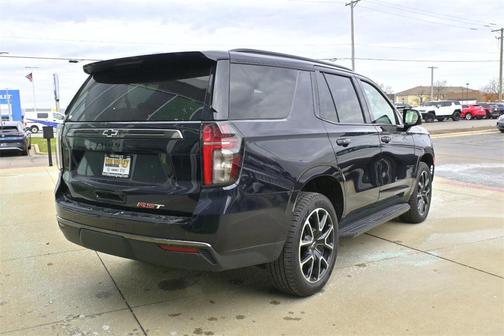 2022 Chevrolet Tahoe 4WD RST