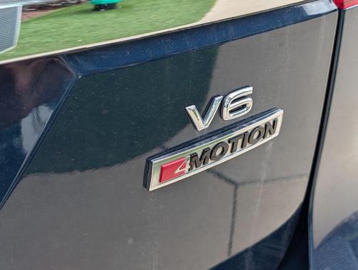 Blue Metallic 2019 Volkswagen Atlas 3.6L SE w/Technology