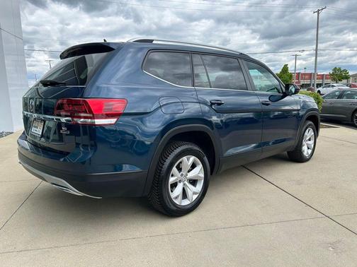 Blue Metallic 2019 Volkswagen Atlas 3.6L SE w/Technology