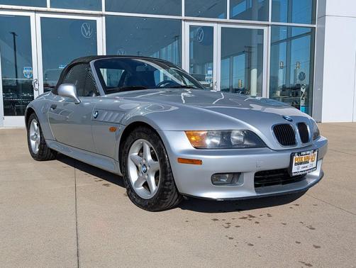 Silver 1998 BMW Z3 2.8 Roadster