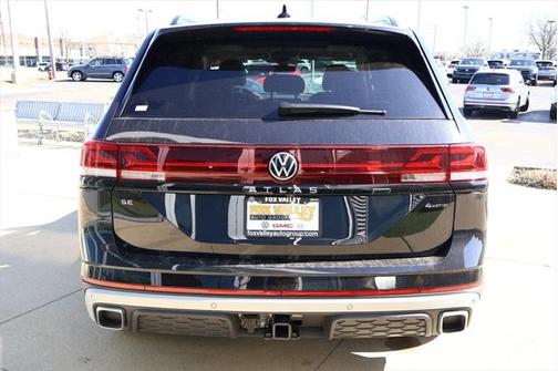 2025 Volkswagen Atlas 2.0T Peak Edition