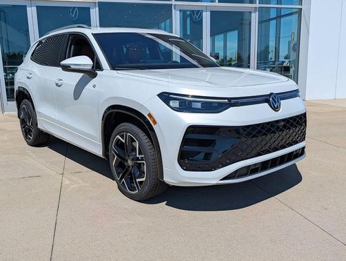 opal white pearl 2026 Volkswagen Tiguan 2.0T SEL R-Line 4MOTION
