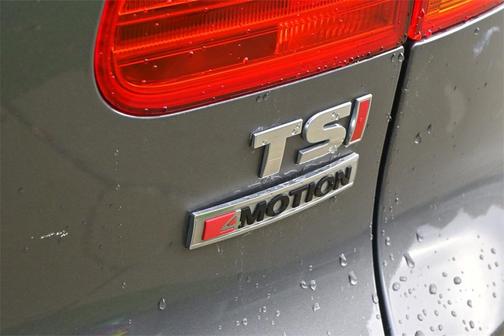 2016 Volkswagen Tiguan SE