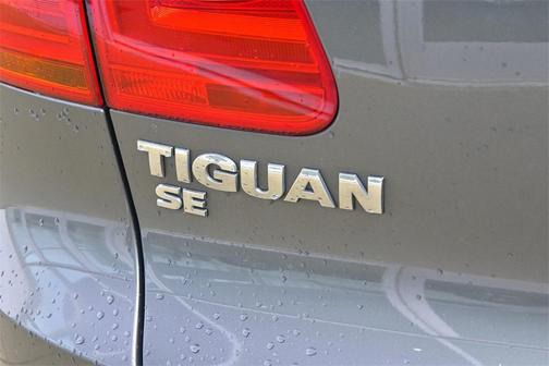 2016 Volkswagen Tiguan SE