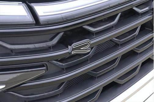 2025 Volkswagen Atlas 2.0T SEL Premium R-Line 4MOTION