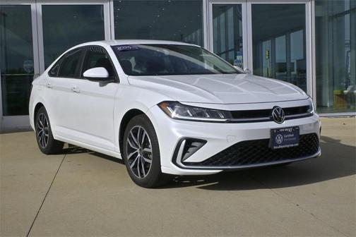 2025 Volkswagen Jetta 1.5T SE