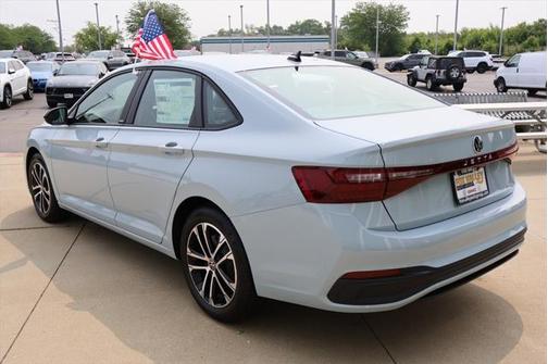 2025 Volkswagen Jetta 1.5T Sport
