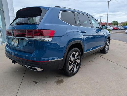 Mountain Lake Blue 2025 Volkswagen Atlas 2.0T SEL