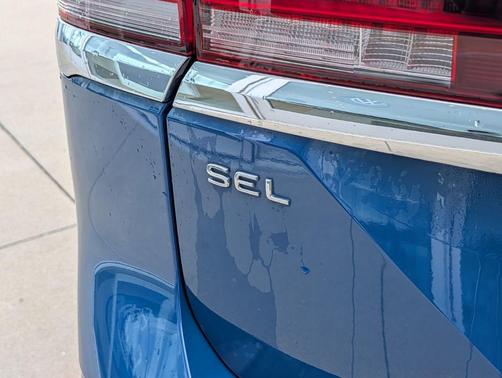 Mountain Lake Blue 2025 Volkswagen Atlas 2.0T SEL