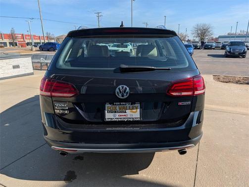 2019 Volkswagen Golf Alltrack TSI S