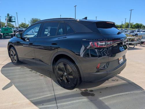 Deep Black 2025 Volkswagen ID.4 AWD Pro S