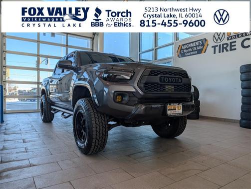 2020 Toyota Tacoma TRD Sport