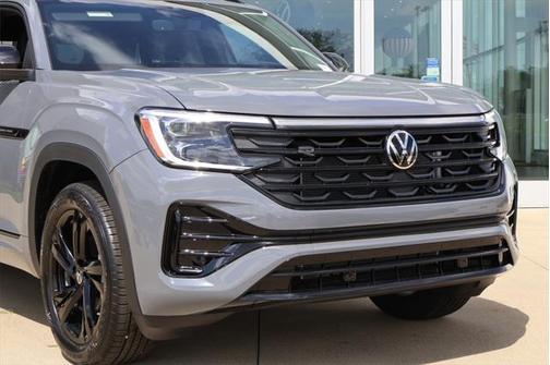 2025 Volkswagen Atlas Cross Sport 2.0T SEL
