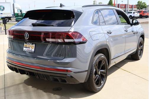 2025 Volkswagen Atlas Cross Sport 2.0T SEL