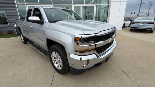 Silver Ice Metallic 2018 Chevrolet Silverado 1500 1LT