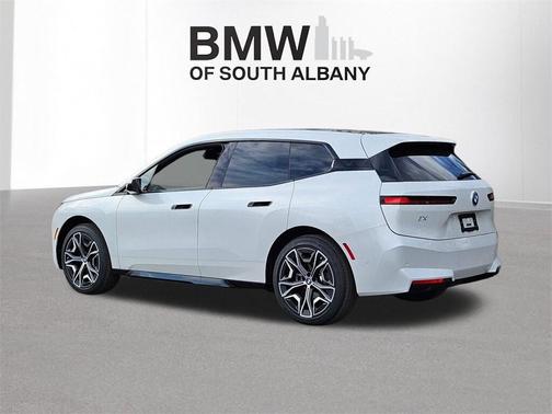 2026 BMW iX xDrive60