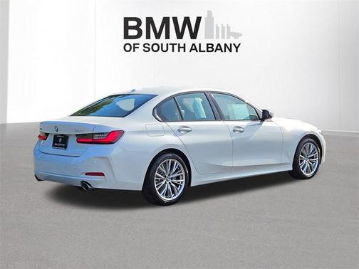2023 BMW 330 xDrive
