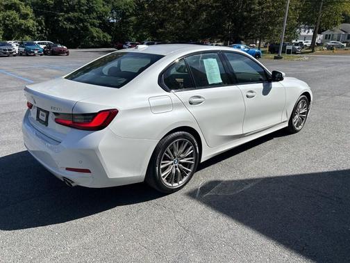 2023 BMW 330 xDrive