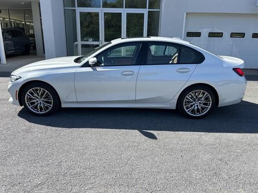 2023 BMW 330 xDrive