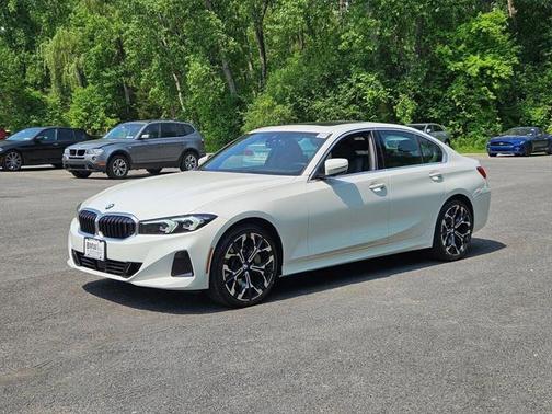 2025 BMW 330 i xDrive