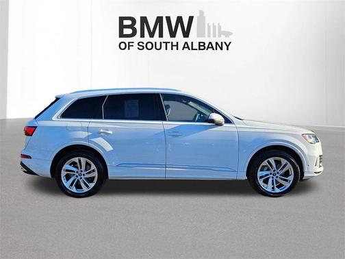 2021 Audi Q7 55 Premium Plus