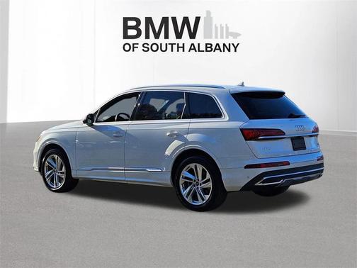 2021 Audi Q7 55 Premium Plus