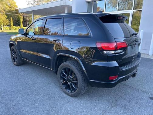 2020 Jeep Grand Cherokee Altitude