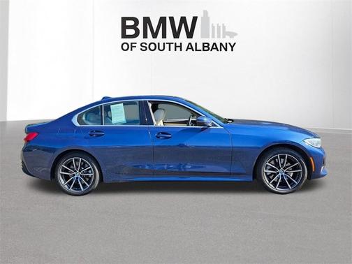 2021 BMW 330 xDrive