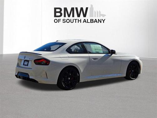 2026 BMW M240 i xDrive