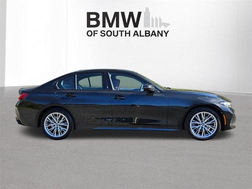 2023 BMW 330 xDrive
