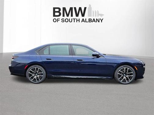 2026 BMW i7 xDrive60