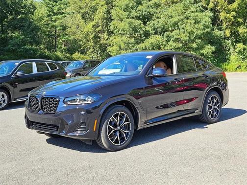 2025 BMW X4 xDrive30i