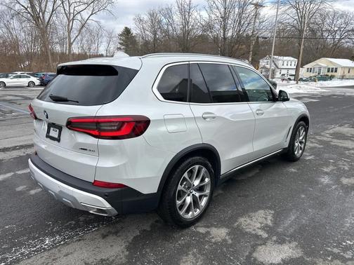 2023 BMW X5 xDrive40i