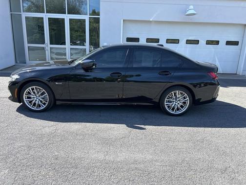 2023 BMW 330e Base