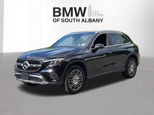 2025 Mercedes-Benz GLC 300 4MATIC