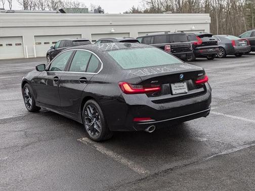 2025 BMW 330 i xDrive