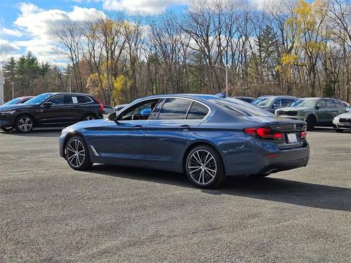 2023 BMW 540 i xDrive