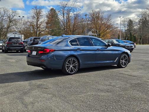 2023 BMW 540 i xDrive