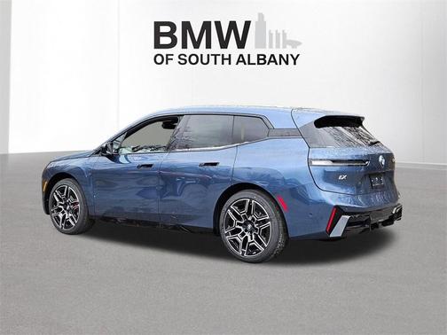 2026 BMW iX xDrive45