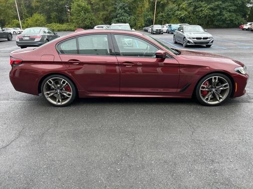 2021 BMW M550 i Xdrive