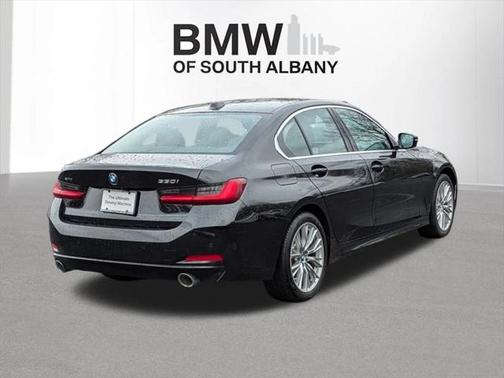 2024 BMW 330 i xDrive