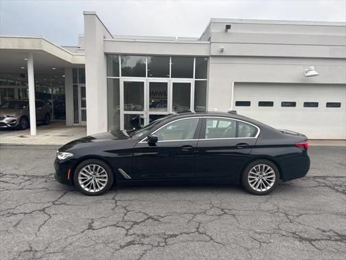 2021 BMW 530 xDrive