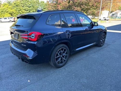 2024 BMW X3 M40i