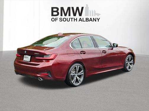 2022 BMW 330 xDrive