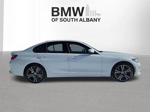2023 BMW 330 xDrive