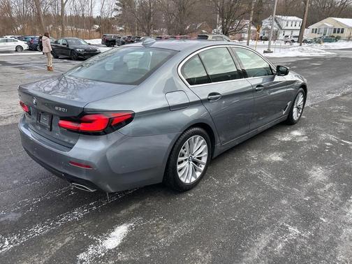 2021 BMW 530 xDrive