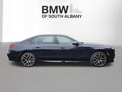 2024 BMW 760 i xDrive