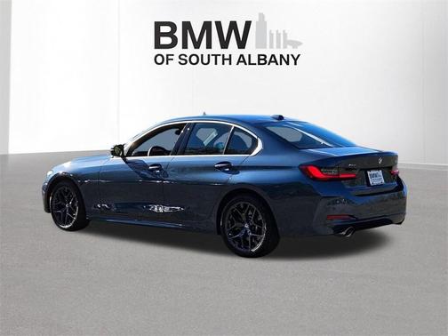 2025 BMW 330 i xDrive