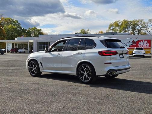 2023 BMW X5 xDrive40i