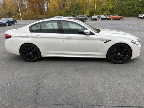 2023 BMW M5 Base